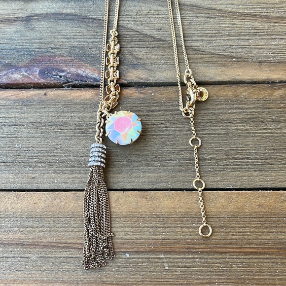 J Crew Matte Gold Tone Iridescent Crystal Fringe Necklace! BNWOT - Picture 2 of 14